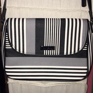 Vera Bradley purse (never used)